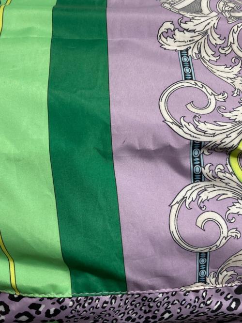 VERSACE（ヴェルサーチェ）VERSACE (ヴェルサーチェ) プリントトートバッグ パープル×グリーンの古着・服飾アイテム