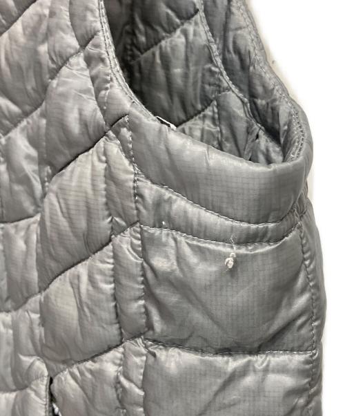 THE NORTH FACE（ザ ノース フェイス）THE NORTH FACE (ザ ノース フェイス) ダウンベスト ライトグレー サイズ:XLの古着・服飾アイテム