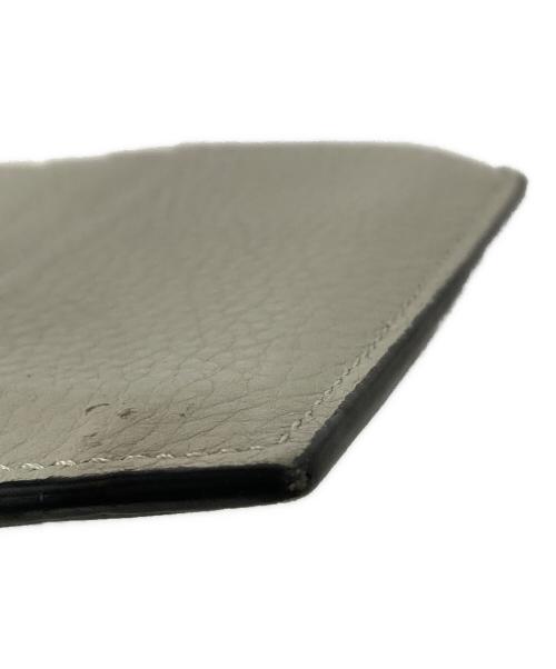 VALENTINO GARAVANI（ヴァレンティノ・ガラヴァーニ）VALENTINO GARAVANI (ヴァレンティノ・ガラヴァーニ) スタッズコインケース ライトグレーの古着・服飾アイテム