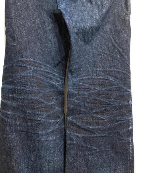 MOMOTARO JEANS（桃太郎ジーンズ）MOMOTARO JEANS (桃太郎ジーンズ) 出陣スリムストレートデニムパンツ インディゴ サイズ:W32の古着・服飾アイテム