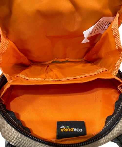 MYSTERY RANCH（ミステリーランチ）MYSTERY RANCH (ミステリーランチ) ショルダーバッグ グレージュの古着・服飾アイテム