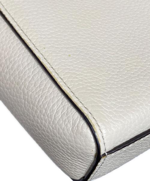 MICHAEL KORS（マイケル・コース）MICHAEL KORS (マイケル・コース) 2WAYショルダーバッグ アイボリーの古着・服飾アイテム