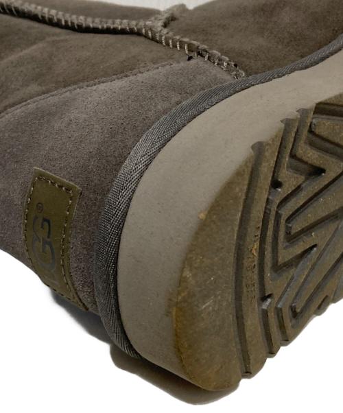 UGG（アグ）UGG (アグ) CLASSIC SHORT II グレー サイズ:23の古着・服飾アイテム
