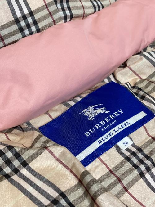 BURBERRY BLUE LABEL（バーバリーロンドンブルーレーベル）BURBERRY BLUE LABEL (バーバリーロンドンブルーレーベル) ダウンコート ライトピンク サイズ:36の古着・服飾アイテム