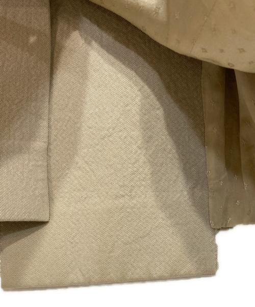 LOUIS VUITTON（ルイ ヴィトン）LOUIS VUITTON (ルイ ヴィトン) パイピングミドルコート ベージュ サイズ:34の古着・服飾アイテム