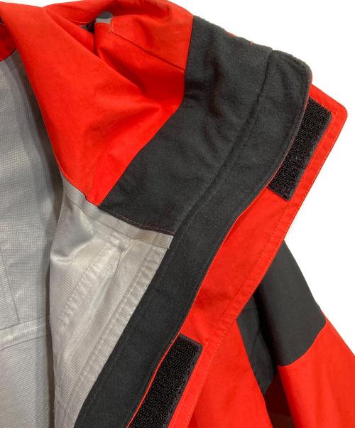 NIKE ACG（ナイキエーシージー）NIKE ACG (ナイキエーシージー) GORE-TEX JACKET レッド×ブラック サイズ:Sの古着・服飾アイテム