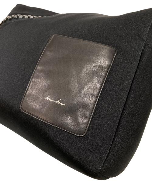 kawa-kawa（カワカワ）kawa-kawa (カワカワ) ビックファスナーショルダーバッグ ブラックの古着・服飾アイテム