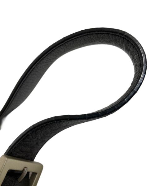 kawa-kawa（カワカワ）kawa-kawa (カワカワ) ビックファスナーショルダーバッグ ブラックの古着・服飾アイテム