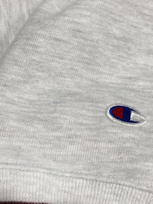 Champion REVERSE WEAVE（チャンピオン リバース ウィーブ）Champion REVERSE WEAVE (チャンピオン リバース ウィーブ) CHICAGOカレッジロゴプルオーバー ホワイト サイズ:Lの古着・服飾アイテム