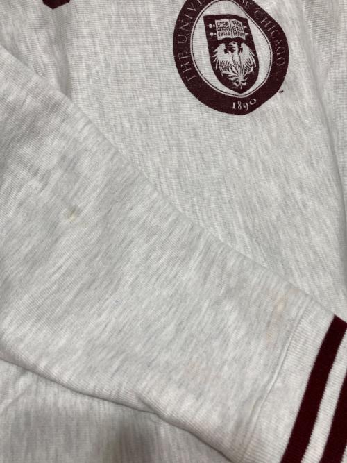 Champion REVERSE WEAVE（チャンピオン リバース ウィーブ）Champion REVERSE WEAVE (チャンピオン リバース ウィーブ) CHICAGOカレッジロゴプルオーバー ホワイト サイズ:Lの古着・服飾アイテム