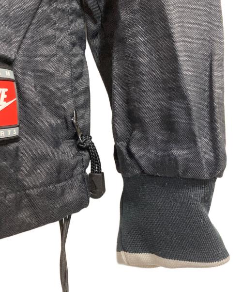 NIKE（ナイキ）NIKE (ナイキ) ナイロンジャケット ブラック サイズ:Mの古着・服飾アイテム