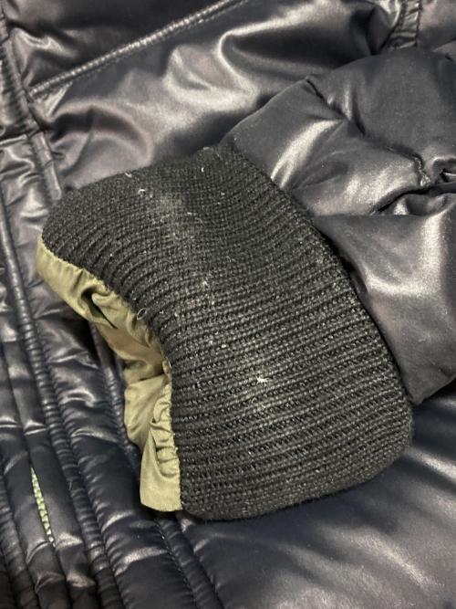 DIESEL（ディーゼル）DIESEL (ディーゼル) ナイロンダウンジャケット ネイビー サイズ:Mの古着・服飾アイテム