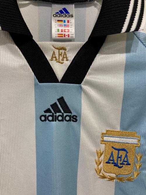 adidas（アディダス）adidas (アディダス) アルゼンチン代表ユニフォーム ホワイト×ブルー サイズ:Mの古着・服飾アイテム