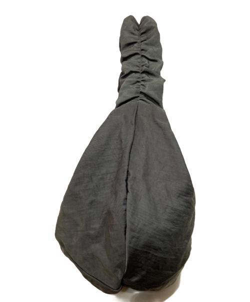 OUAT（オーユーエーティー）OUAT (オーユーエーティー) OFFICE BAG /オフィス ギャザーショルダーバッグ グレーの古着・服飾アイテム