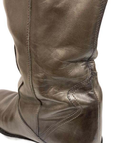 CORSO ROMA 9（コルソローマノーヴェ）CORSO ROMA 9 (コルソローマノーヴェ) レザーロングブーツ グレージュ サイズ:38の古着・服飾アイテム