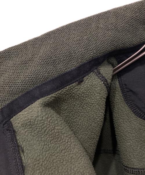 CarHartt（カーハート）CarHartt (カーハート) Half-Zip Sweater Fleece ブラック×オリーブ サイズ:Lの古着・服飾アイテム