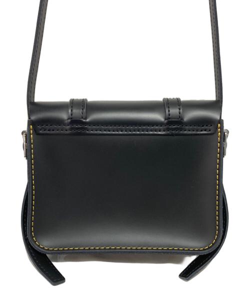 Dr.Martens（ドクターマーチン）Dr.Martens (ドクターマーチン) 7インチ サッチェルバッグ ブラックの古着・服飾アイテム