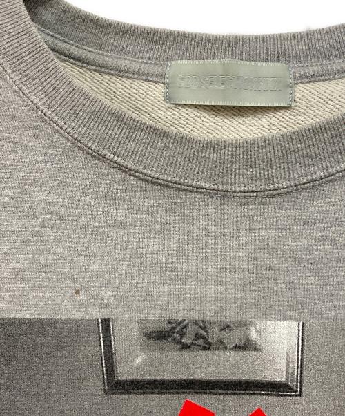 GOD SELECTION XXX（ゴッド セレクション トリプルエックス）GOD SELECTION XXX (ゴッドセレクショントリプルエックス) プリントスウェット ライトグレー サイズ:Mの古着・服飾アイテム