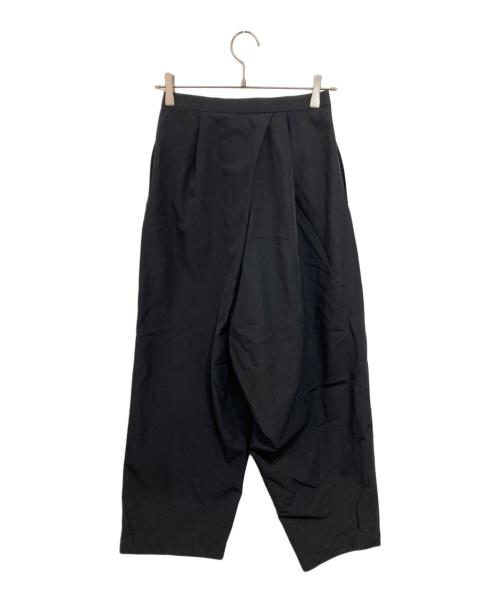 ISSEY MIYAKE（イッセイミヤケ）ISSEY MIYAKE (イッセイミヤケ) ラップテーパードパンツ ブラック サイズ:Mの古着・服飾アイテム