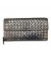 BOTTEGA VENETA（ボッテガベネタ）の古着「イントレチャートウォレット」｜グレー