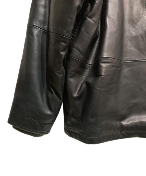 AVIREX（アヴィレックス）AVIREX (アヴィレックス) レザー刺繍スタジャン レッド×ブラック サイズ:XLの古着・服飾アイテム