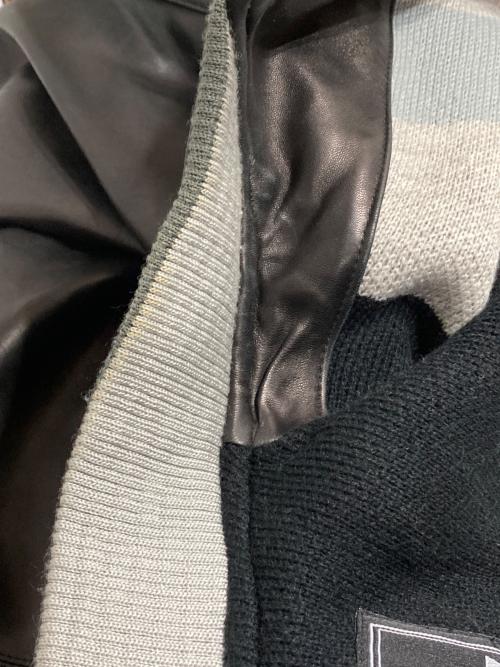 AVIREX（アヴィレックス）AVIREX (アヴィレックス) レザー刺繍スタジャン レッド×ブラック サイズ:XLの古着・服飾アイテム