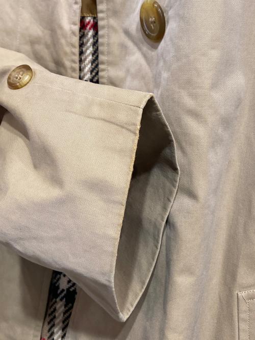 BURBERRY LONDON（バーバリーロンドン）BURBERRY LONDON (バーバリーロンドン) ライナー付きトレンチコート ベージュ サイズ:-の古着・服飾アイテム