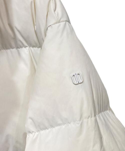 DUNO（デュノ）DUNO (デュノ) SHIVA サイドジップダウンコート ホワイト サイズ:40の古着・服飾アイテム