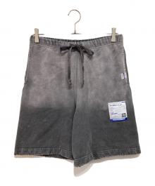 in stru×Maison MIHARA YASUHIRO（インストルメンタル×メゾン ミハラ ヤスヒロ）の古着「Sun Faded Like Distressed Sweat Shorts」｜グレー