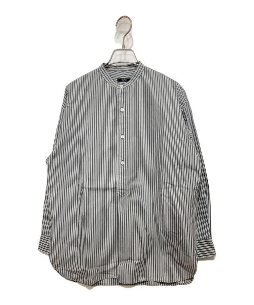 YLEVE（イレーヴ）YLEVE (イレーヴ) バンドカラー ストライププルオーバー グレーの古着・服飾アイテム