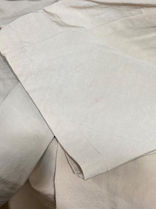 Rouge vif（ルージュヴィフ）Rouge vif (ルージュヴィフ) ナイロンコート ベージュ サイズ:記載無しの古着・服飾アイテム