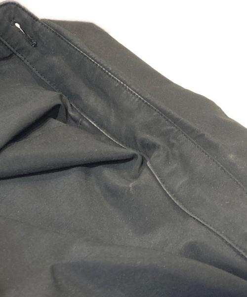 ADORE（アドーア）ADORE (アドーア) ポリエステルパラシュートクロスワンピース ブラック サイズ:38の古着・服飾アイテム