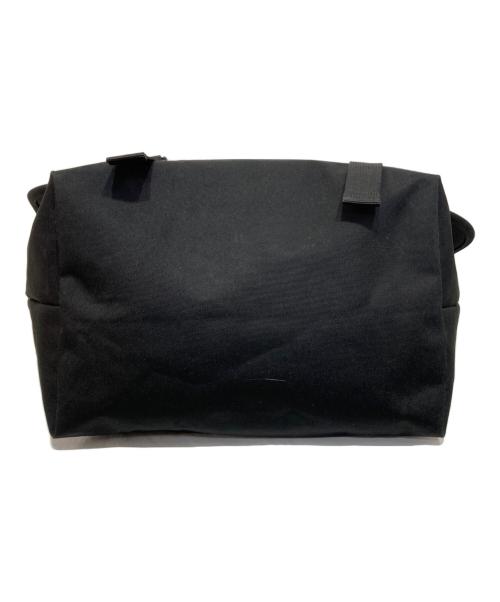 Carhartt WIP（カーハート ワークインプログレス）Carhartt WIP (カーハート ワークインプログレス) Reflective Parcel Bag ブラックの古着・服飾アイテム