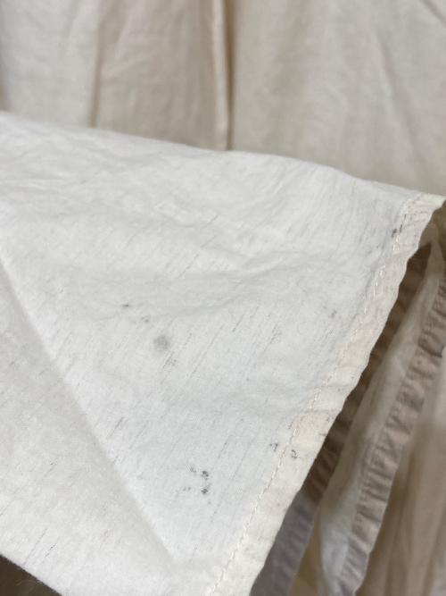 オオカミとフクロウ（オオカミトフクロウ）オオカミとフクロウ (オオカミトフクロウ) コットンリネンワンピース アイボリー サイズ:Fの古着・服飾アイテム