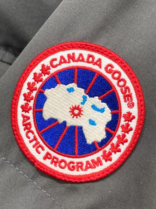 CANADA GOOSE（カナダグース）CANADA GOOSE (カナダグース) MacMillan Parka Fusion Fit Heritage グレー サイズ:XSの古着・服飾アイテム