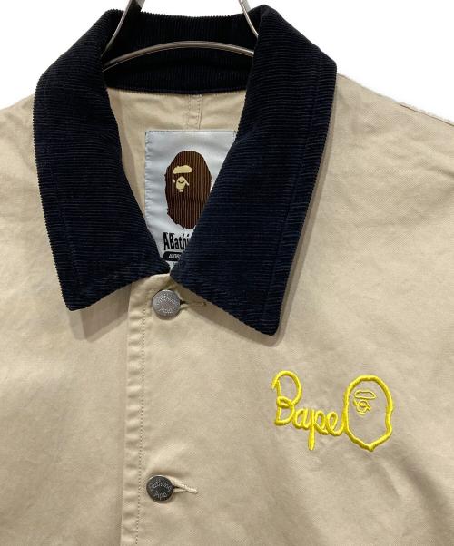 A BATHING APE（アベイシングエイプ）A BATHING APE (ア ベイシング エイプ) BIG POCKET WORK JACKET アイボリー サイズ:Sの古着・服飾アイテム