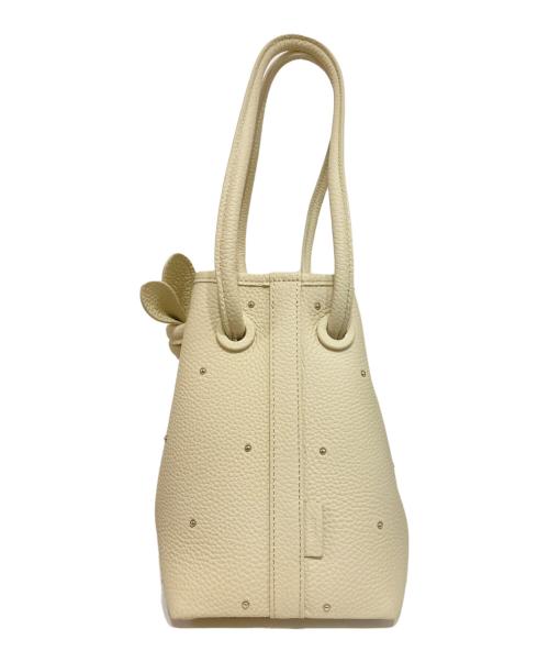 VASIC（ヴァジック）VASIC (ヴァジック) TOMORROW LAND (トゥモローランド) 【別注】VASIC BOND MINI MINI STUDS シルバー×アイボリーの古着・服飾アイテム