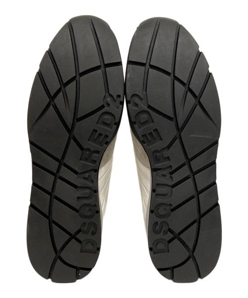 DSQUARED2（ディースクエアード）DSQUARED2 (ディースクエアード) LACE UP LOW TOP SNEAKERS グレー×ホワイト サイズ:42の古着・服飾アイテム