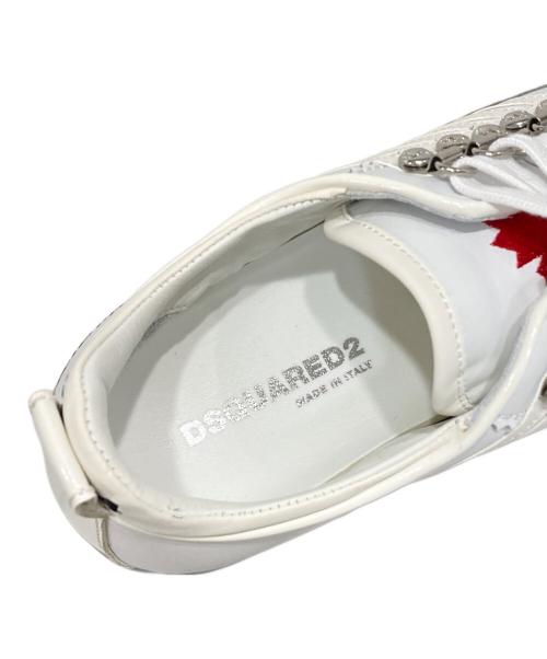 DSQUARED2（ディースクエアード）DSQUARED2 (ディースクエアード) LACE UP LOW TOP SNEAKERS グレー×ホワイト サイズ:42の古着・服飾アイテム