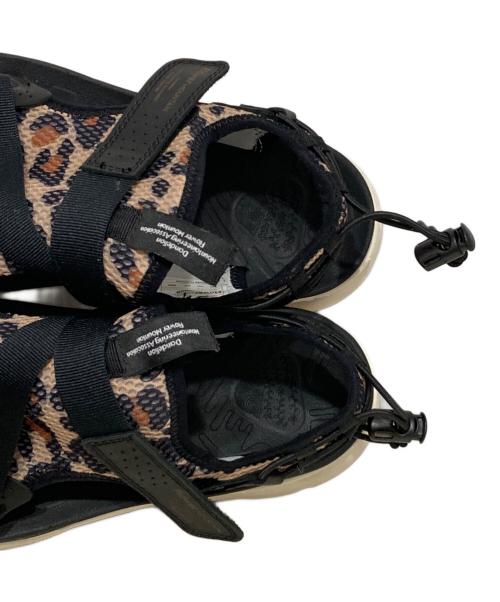 Flower MOUNTAIN（フラワーマウンテン）Flower MOUNTAIN (フラワーマウンテン) NAZCA-サンダル ベージュ×ブラック サイズ:42の古着・服飾アイテム