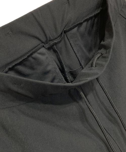 ATTACHMENT（アタッチメント）ATTACHMENT (アタッチメント) ドライマスターツイルジョガーパンツ ブラック サイズ:2の古着・服飾アイテム