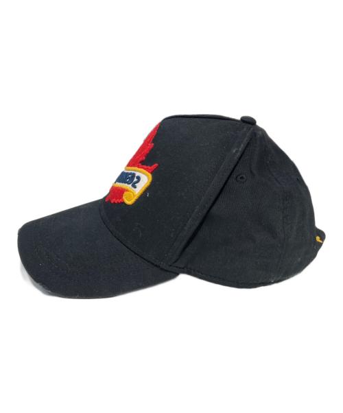 DSQUARED2（ディースクエアード）DSQUARED2 (ディースクエアード) ロゴキャップ レッド×ネイビーの古着・服飾アイテム