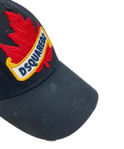 DSQUARED2（ディースクエアード）DSQUARED2 (ディースクエアード) ロゴキャップ レッド×ネイビーの古着・服飾アイテム