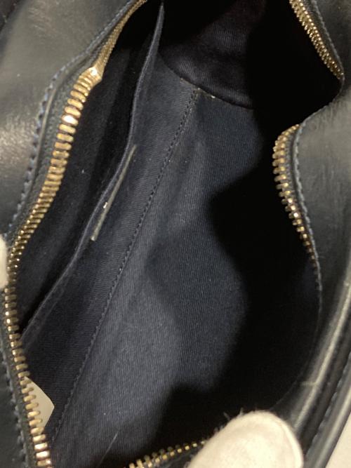 A.P.C.（アーペーセー）A.P.C. (アーペーセー) ハーフムーンショルダーバッグ ネイビーの古着・服飾アイテム