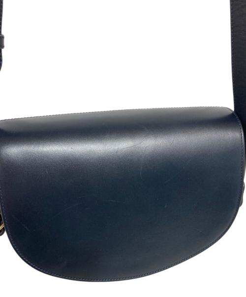 A.P.C.（アーペーセー）A.P.C. (アーペーセー) ハーフムーンショルダーバッグ ネイビーの古着・服飾アイテム