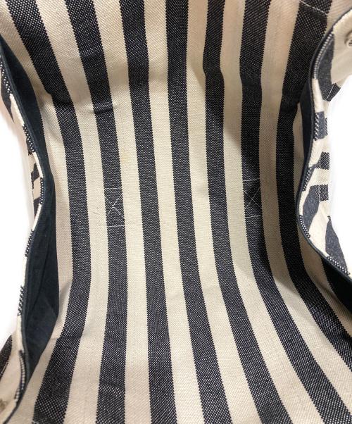 HERMES（エルメス）HERMES (エルメス) カンヌPM-ハンドバッグ ネイビー×アイボリーの古着・服飾アイテム