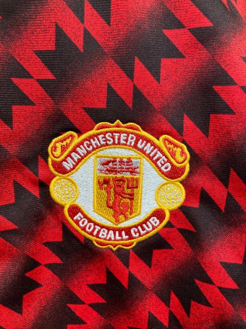 adidas（アディダス）adidas (アディダス) マンチェスター・ユナイテッド '91 トラックトップ ブラック サイズ:JP 3XLの古着・服飾アイテム