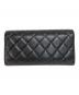 CHANEL (シャネル) キャビアスキンフラップウォレット ブラック：110000円