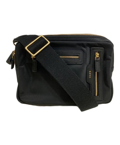 ANYA HINDMARCH（アニヤ・ハインドマーチ）ANYA HINDMARCH (アニヤ・ハインドマーチ) トリプル・ジップ・クロスボディ ブラックの古着・服飾アイテム