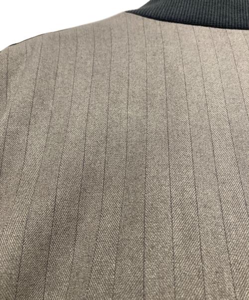 adidas（アディダス）adidas (アディダス) W TAILORED TT ブラック×カーキ サイズ:XLの古着・服飾アイテム